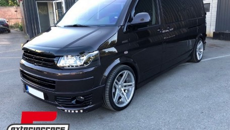 Prednja maska bez znaka (piano crna) / VW T5 Transporter (2004-2009), GRVW13