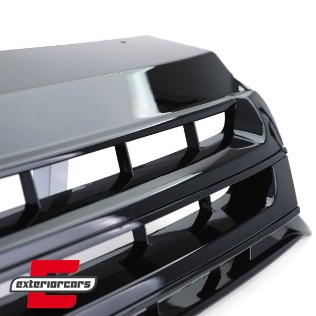 Prednja maska bez znaka (piano crna) / VW T5.1 Facelift (2010-2015), 40462