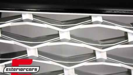 Prednja maska & bočni otvori Autobiography dizajn (piano crna/srebrna) / Land Range Rover Sport L320 Facelift (2009-2013), RRFGA01FBS