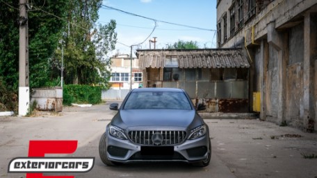 Prednja maska GT-R Panamericana dizajn 360° (chrome) / Mercedes C-klasa W205 S205 A205 C205 (2014-2018), GCP-205038