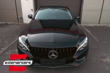 Prednja maska GT-R Panamericana dizajn 360° (piano crna) / Mercedes C-klasa W205 S205 A205 C205 (2014-2018), GCP-205030