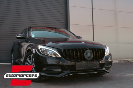 Prednja maska GT-R Panamericana dizajn 360° (piano crna) / Mercedes C-klasa W205 S205 A205 C205 (2014-2018), GCP-205030