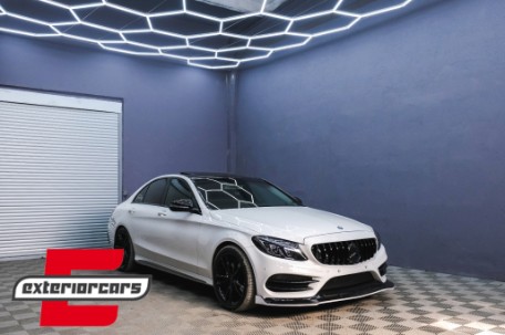 Prednja maska GT-R Panamericana dizajn (piano crna) / Mercedes C-klasa W205 S205 A205 C205 (2014-2018), 37348