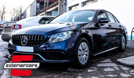 Prednja maska GT-R Panamericana dizajn (piano crna) / Mercedes C-klasa W205 S205 A205 C205 (2014-2018), 37348