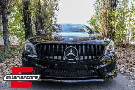 Prednja maska GT-R Panamericana dizajn (piano crna) / MERCEDES CLA C117 X117 W117 (2013-2018), 37684