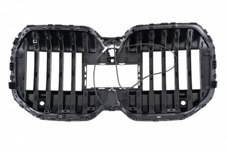 Prednja maska Iconic Glow dizajn (piano crna) / BMW Serija 7 G70 (2022-), FGBMG70LD