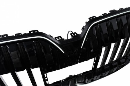 Prednja maska Iconic Glow dizajn (piano crna) / BMW Serija 7 G70 (2022-), FGBMG70LD