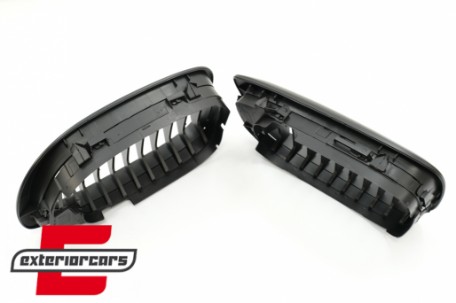 Prednja maska M-Performance dizajn (mat crna) / BMW serije 3 E46 Facelift Coupe Cabrio (03.2003-2006), GRBM03