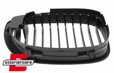 Prednja maska M-Performance dizajn (mat crna) / BMW serije 3 E46 Facelift Coupe Cabrio (03.2003-2006), GRBM03