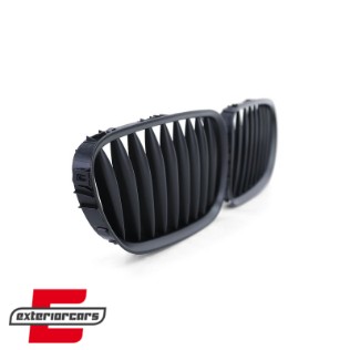 Prednja maska M-Performance dizajn (mat crna) / BMW Z4 E85 E86 (2002-2009), 40361