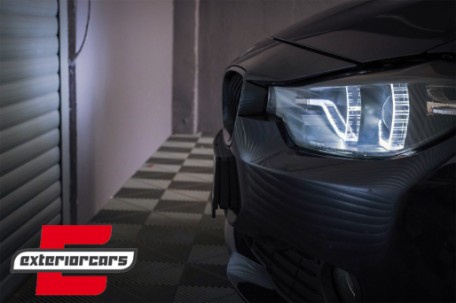 Prednja maska M3 look (piano crna) / BMW serije 3 F30 F31 (2011-2019), 40370