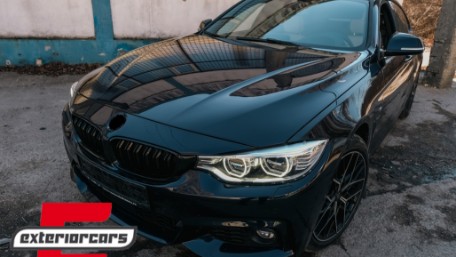 Prednja maska M4 look (piano crna) / BMW serije 4 F32 F33 F36 F82 M4 F80 M3 (2013-03.2019), 5211054JOE