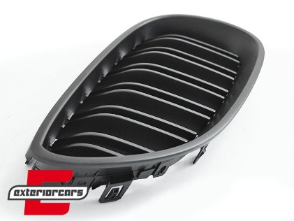 Prednja maska M5 look (mat crna) / BMW serije 5 E60 E61 (2003-2010), GCP-056002