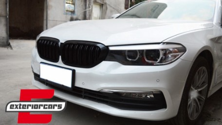 Prednja maska M5 look (piano crna) / BMW serije 5 G30 limuzina G31 karavan (2017-06.2020), 5211106JOE