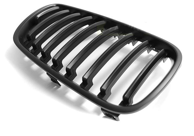 Prednja maska Performance dizajn (mat crna) / BMW X3 E83 LCI (2007-2010), GRBM63