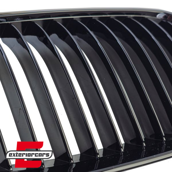 Prednja maska Performance dizajn (piano crna) / BMW serije 3 E92 E93 (2006-2009), GRBMI1