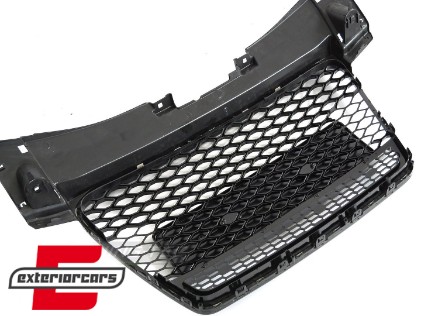 Prednja maska Quattro TTRS dizajn (piano crna) / Audi TT 8J (2006-2014), GRAUD3