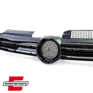 Prednja maska R20 dizajn (piano crna/chrome lajsna) / VW Golf VI (2008-2012), 33726
