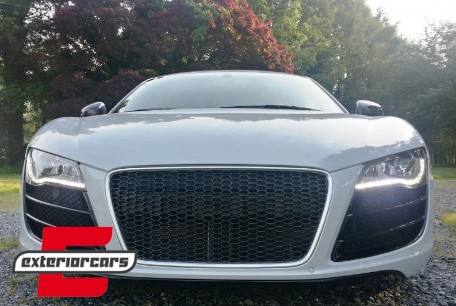 Prednja maska RS dizajn (piano crna) / Audi R8 (2007-2012), FGAUR8WOBB