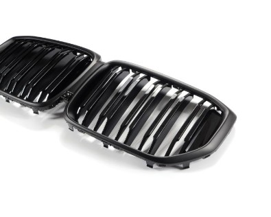 Prednja maska XM dizajn (piano crna/mat crna) / BMW X5 G05 LCI (04.2023-), GCP-080544