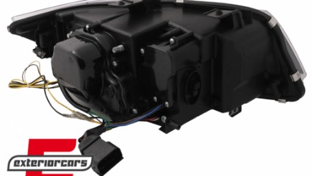 Prednja svjetla 3D Angel Eyes LED DRL Xenon (crna) / BMW serije 3 E90 E91 LCI (2008-2011), LPBML2