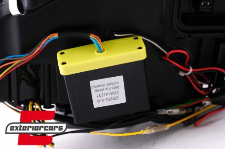 Prednja svjetla 3D Angel Eyes LED DRL Xenon (crna) / BMW serije 3 E90 E91 LCI (2008-2011), LPBMN0