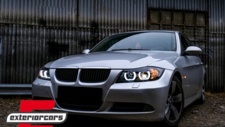Prednja svjetla 3D LED Angel Eyes U-dizajn (crna) / BMW serije 3 E90 limuzina E91 karavan (03.2005-08.2008), LPBMI4