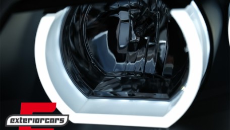 Prednja svjetla 3D LED Angel Eyes U-dizajn (crna) / BMW serije 3 E90 limuzina E91 karavan (03.2005-08.2008), LPBMI4