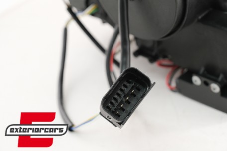 Prednja svjetla 3D LED Angel Eyes XENON (crna) / BMW X5 E70 (2007-2010), LPBMJ8