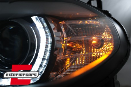 Prednja svjetla 3D LED Angel Eyes XENON (crna) / BMW X5 E70 (2007-2010), LPBMJ8