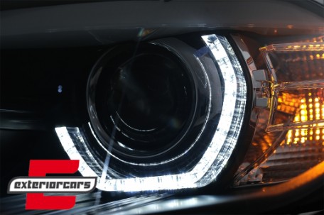 Prednja svjetla 3D LED Angel Eyes XENON (crna) / BMW X5 E70 (2007-2010), LPBMJ8