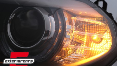 Prednja svjetla 3D LED Angel Eyes XENON (crna) / BMW X5 E70 (2007-2010), LPBMK0