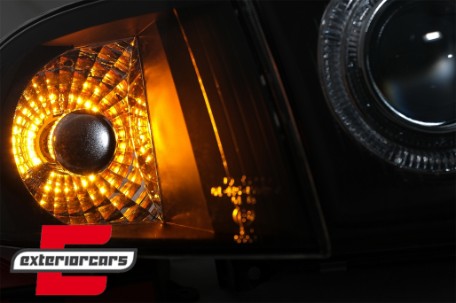 Prednja svjetla Angel Eyes (crna) / Audi A4 B5 (1994-12.1998), LPAU11