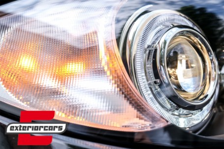 Prednja svjetla Angel Eyes (crna) / BMW serije 1 E81 E82 E87 E88 (2004-2011), LPBMD5
