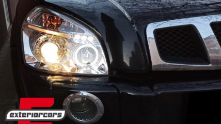 Prednja svjetla Angel Eyes dizajn (chrome) / Hyundai Tucson (2004-2010), LPHU01