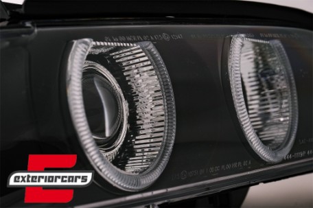 Prednja svjetla Angel Eyes Xenon (crna) / BMW serije 5 E39 (09.1995-06.2003), LPBM07