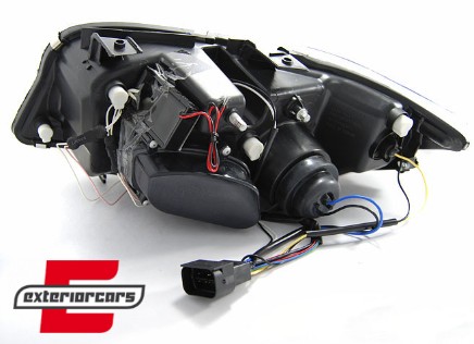 Prednja svjetla CCFL Angel Eyes (chrome) / BMW serije 3 E90 limuzina E91 karavan (03.2005-08.2008), LPBMH6
