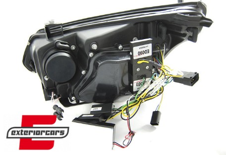 Prednja svjetla CCFL Angel Eyes LED žmigavci (chrome) / BMW serije 5 E60 E61 (2003-2007), LPBMH8
