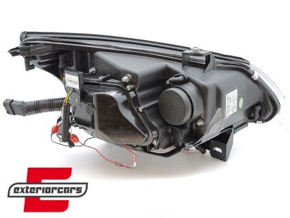 Prednja svjetla CCFL Angel Eyes LED žmigavci Xenon (crna) / BMW serije 5 E60 E61 (2005-2007), LPBMP1