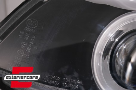 Prednja svjetla CCFL Angel Eyes Xenon (crna) / BMW X5 E53 LCI (2003-2006), LPBMD1