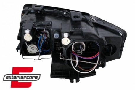 Prednja svjetla (crna) / Audi A4 B6 (2000-2004), LPAU55