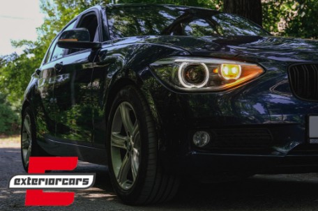 Prednja svjetla LED Angel Eyes Xenon look (crna) / BMW serije 1 F20 F21 (06.2011-03.2015), LPBMG7