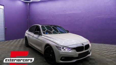Prednja svjetla LED Angel Eyes Xenon look (crna) / BMW serije 3 F30 F31 limuzina karavan (10.2011-05.2015), LPBMH1