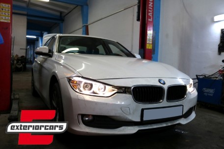 Prednja svjetla LED Angel Eyes Xenon look (crna) / BMW serije 3 F30 F31 limuzina karavan (10.2011-05.2015), LPBMH1