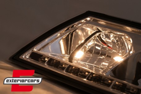 Prednja svjetla LED DayLight (chrome) / Škoda Octavia II (2004-2008), LPSK07