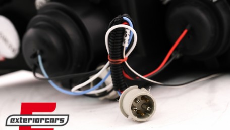 Prednja svjetla LED DayLight (chrome) / Volkswagen Passat B5 3B (11.1996-08.2000), LPVWE6
