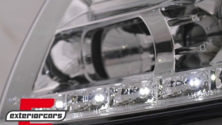 Prednja svjetla LED DayLight (chrome) / Volkswagen Passat B5 3B (11.1996-08.2000), LPVWE6