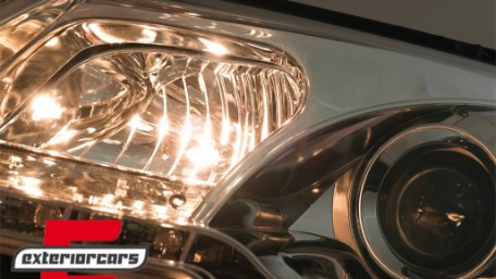 Prednja svjetla LED DayLight (chrome) / Volkswagen Passat B6 3C (03.2005-2010), LPVWC1