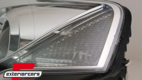 Prednja svjetla LED DayLight (chrome) / Volkswagen Passat B6 3C (03.2005-2010), LPVWC1