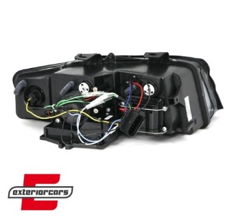 Prednja svjetla LED DayLight (crna) / Audi A4 B6 (2000-2004), LPAU32
